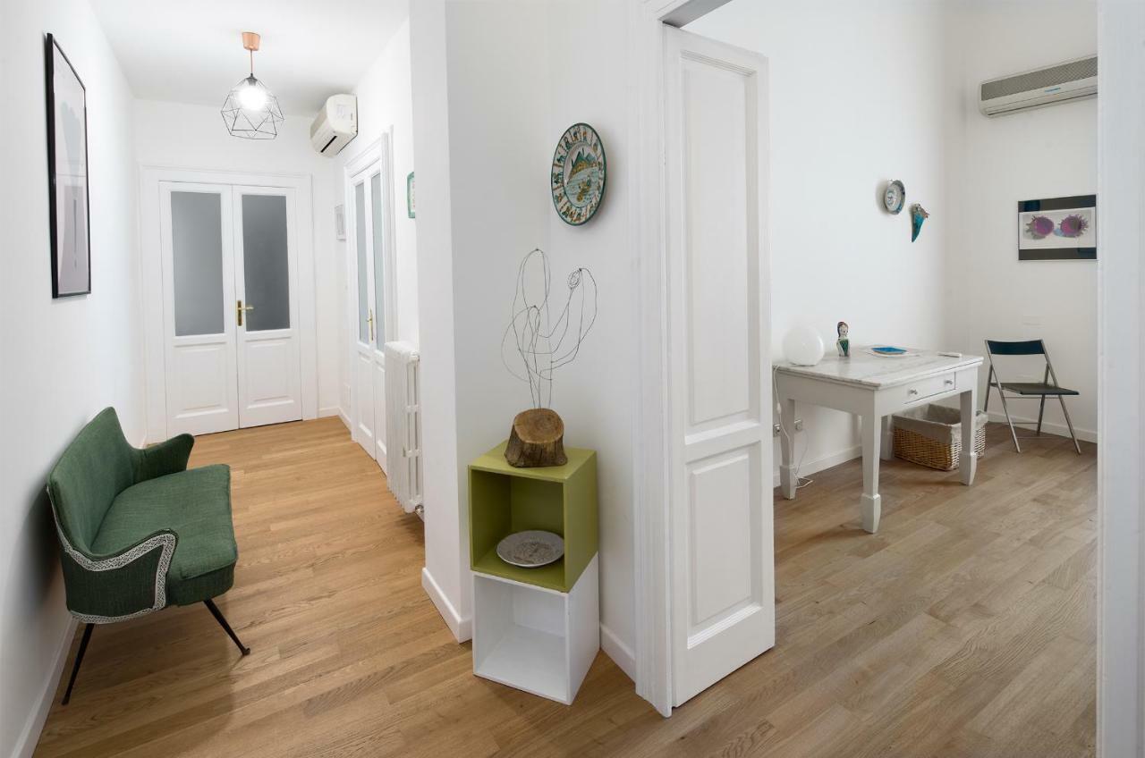 A Casa Di Adri Lägenhet Salerno Exteriör bild